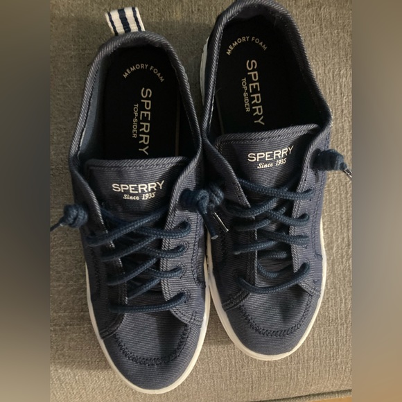 Sperry Top-Sider NWOT - Picture 2 of 8